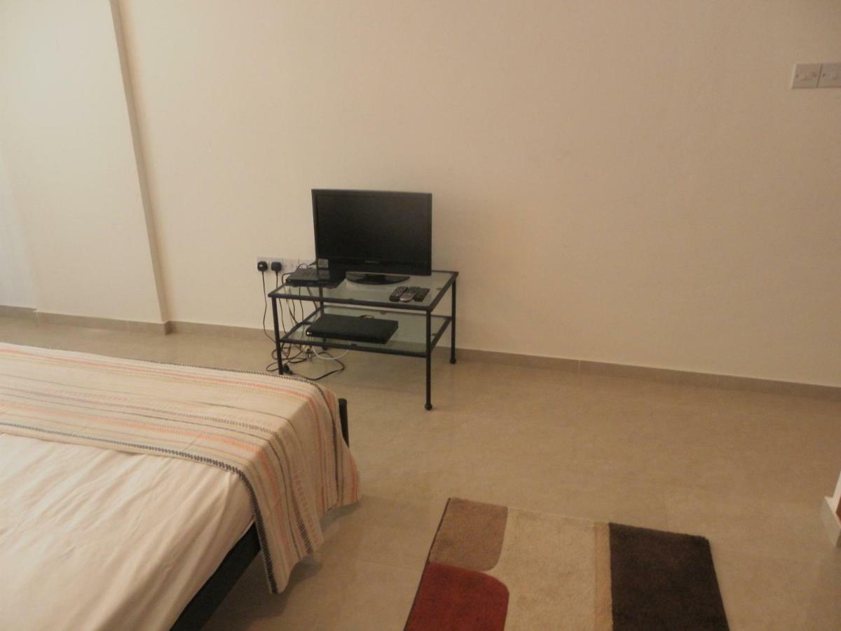 Studio, E104 With Double Bed, Kitchen & Shower Room, Sunny Balcony Peyia Exterior foto