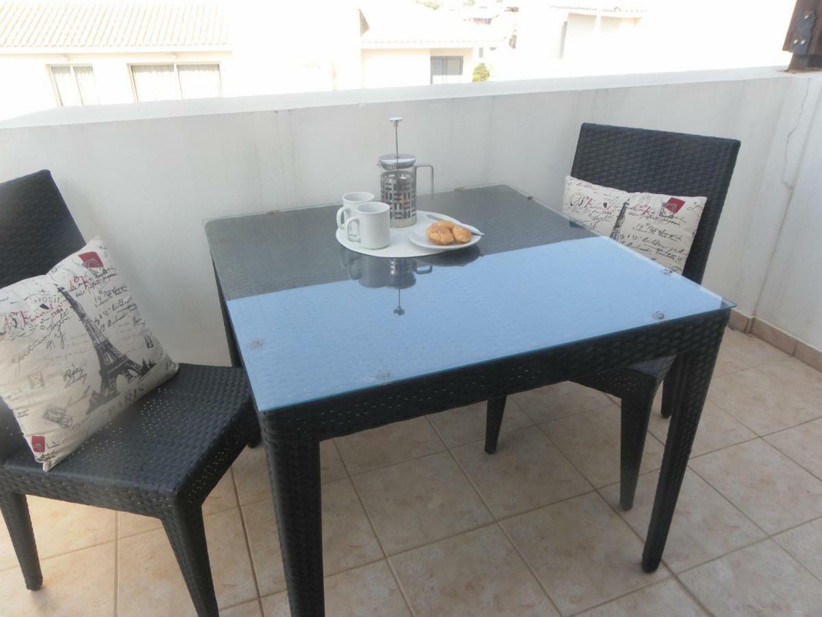Studio, E104 With Double Bed, Kitchen & Shower Room, Sunny Balcony Peyia Exterior foto